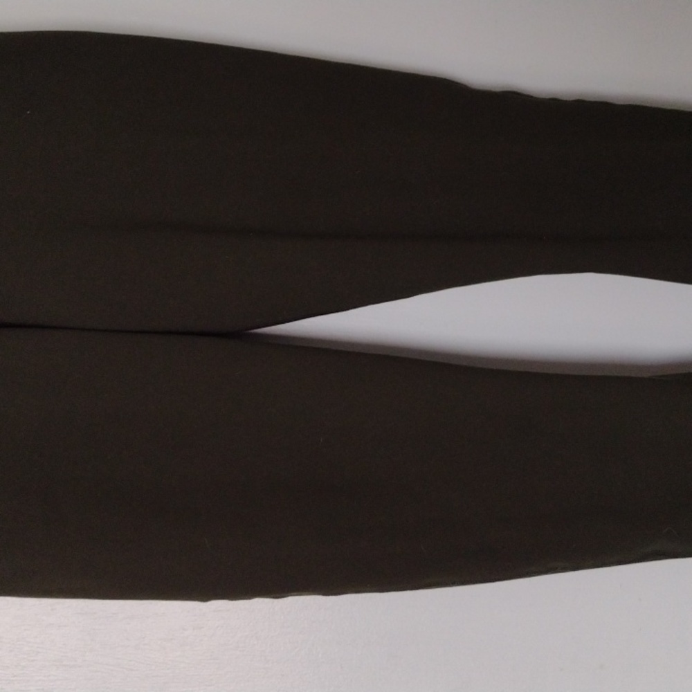 Fabletics Forest Green Tight Compression Leggings… - image 4
